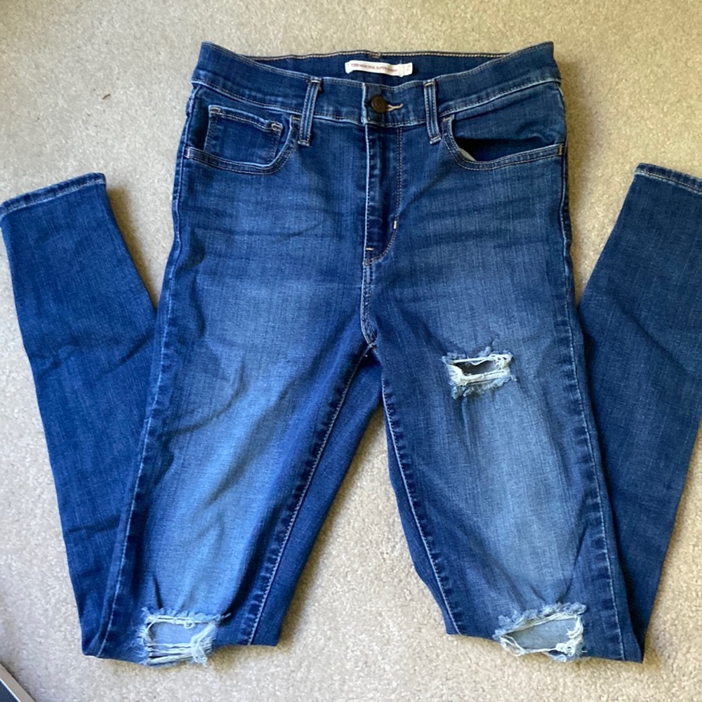 Levi’s 720 High Rise Super Skinny Jeans 27